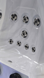 Скиммерный спа бассейн Joyee Lucerne Spa